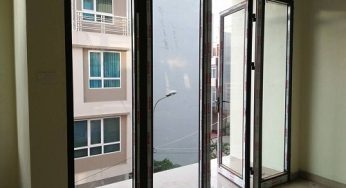 Cửa Nhôm Xingfa đi 2 cánh mở quay vách cố định 2 bên