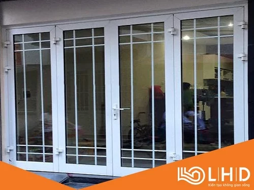 cửa đi mở quay 2 cánh nhôm xingfa nhập khẩu 5