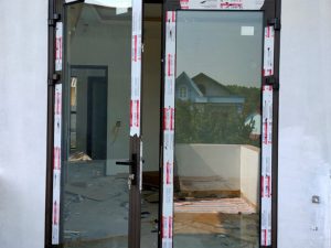 cửa đi quay 2 cánh xingfa