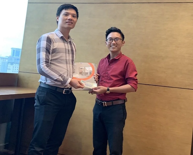 Ký kết hợp đồng